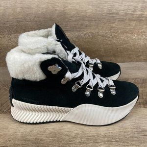 Sorel Out N About III Conquest Boots Womens Sz 6 Black Sea Suede Waterproof NEW